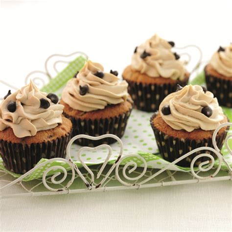 cappuccino-cupcakes-baking-mad image