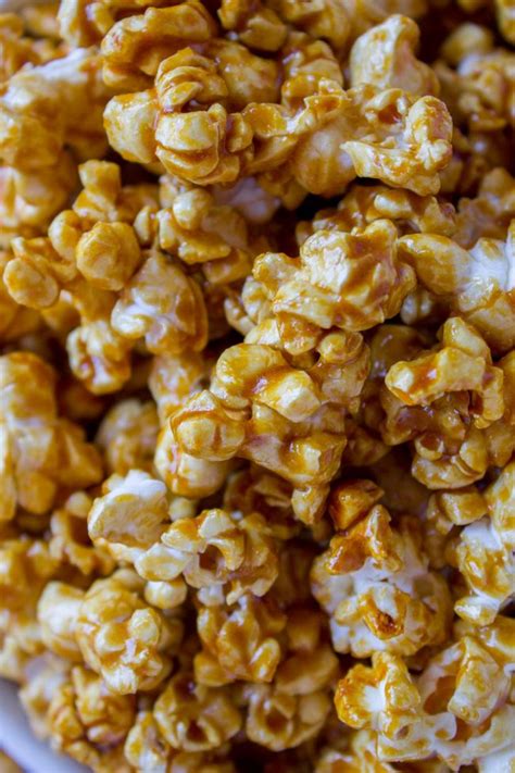 10-minute-caramel-popcorn-in-the-microwave-the image