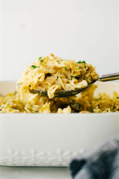 tuna-noodle-casserole-recipe-the-recipe-critic image