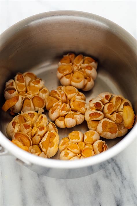 how-to-roast-garlic-recipe-and-tips-cookie-and-kate image