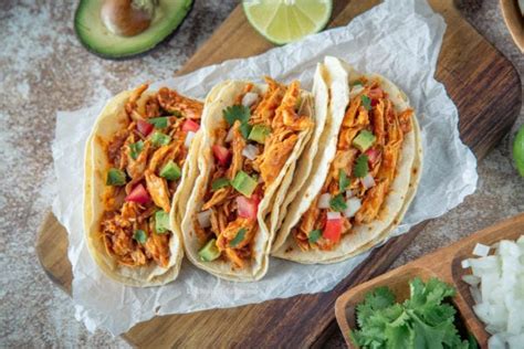low-calorie-crockpot-chicken-tacos-recipe-lose-weight image
