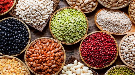 eat-beans-to-lose-weight-and-live-longer-expert-says image