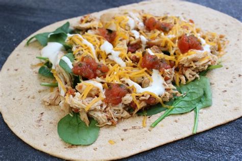 salsa-ranch-chicken-wraps-mom-to-mom-nutrition image
