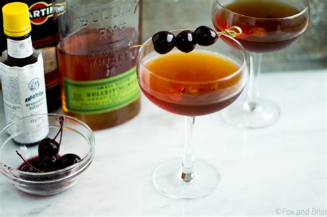 how-to-make-a-classic-manhattan-cocktail-fox-and image