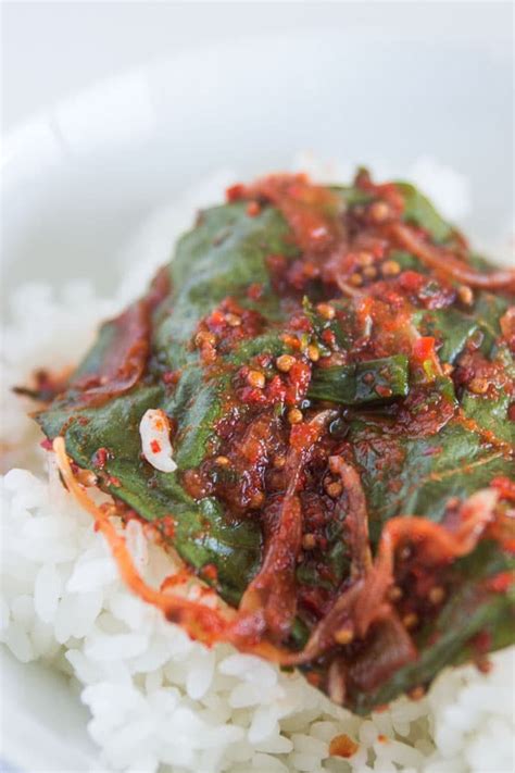 kkaennip-kimchi-recipe-perilla-kimchi-norecipescom image
