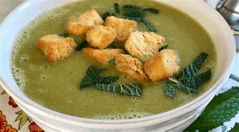 easy-green-pea-soup-recipe-momma-can image