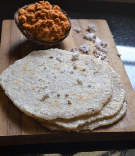 pol-roti-srilankan-coconut-bread-gayathris-cook image
