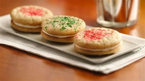 christmas-sugar-cookie-sandwich-cookies image