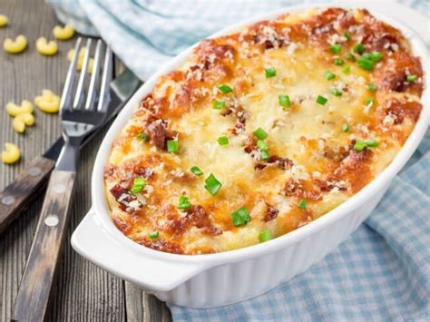 crock-pot-macaroni-bacon-and-cheese image