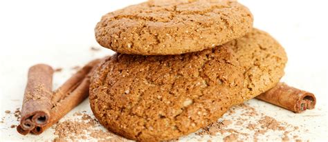 biscotti-alla-cannella-traditional-cookie-from-italy image