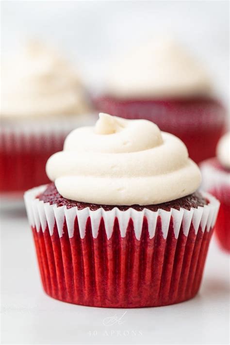 vegan-red-velvet-cupcakes-40-aprons image