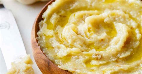 3-ingredient-garlic-spread-the-perfect-heart-healthy image