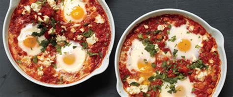poached-eggs-in-tomato-sauce-with-chickpeas-and image