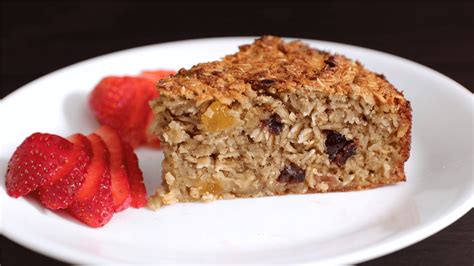 easy-and-healthy-oatmeal-cake-recipe-the-cooking image