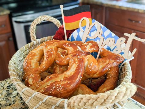 15-oktoberfest-party-foods-to-get-you-in-the-bierfest-mood image