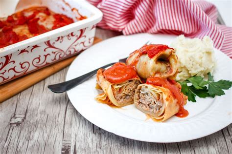 stuffed-cabbage-rolls-recipe-with-ground-beef-and-rice-the image