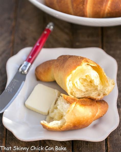 buttery-homemade-crescent-rolls-that-skinny-chick image