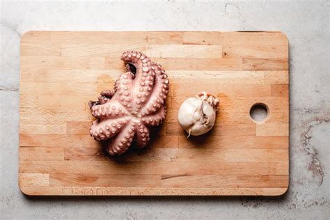 spanish-braised-octopus-in-paprika-sauce-recipe-the image