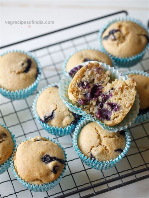 blueberry-muffins-with-whole-wheat-flour-dassanas image