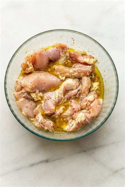 italian-baked-chicken-thighs-with-garlic-and-lemon image