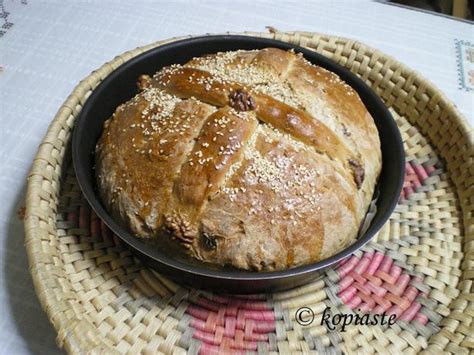 christopsomo-greek-christs-bread-kopiasteto image