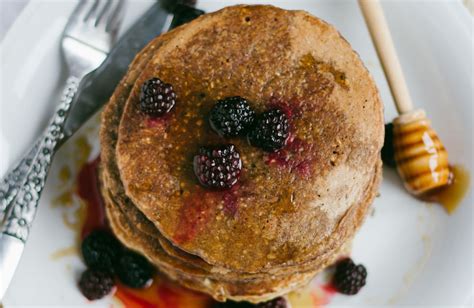 low-calorie-whole-wheat-pancakes image