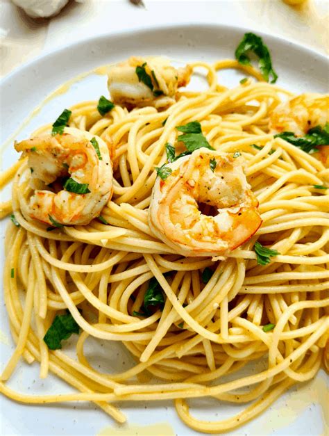 easy-garlic-prawn-pasta-15-minute-meal-casually-peckish image
