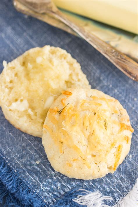 quick-easy-parmesan-dill-biscuits-the-gold-lining-girl image