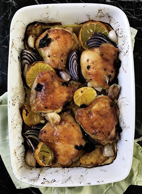 chicken-thighs-with-moroccan-olives-orange image