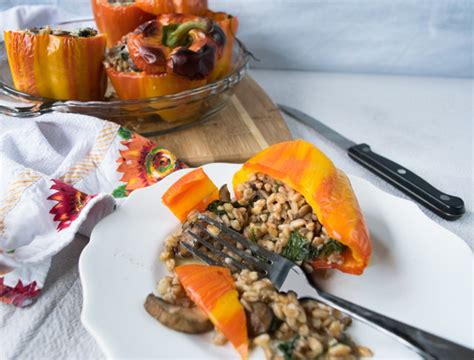 stuffed-peppers-with-farro-no-diets-allowed image