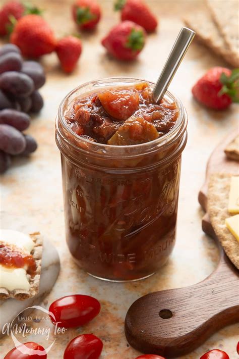 fruit-chutney-recipe-with-apples-and-plums-a image