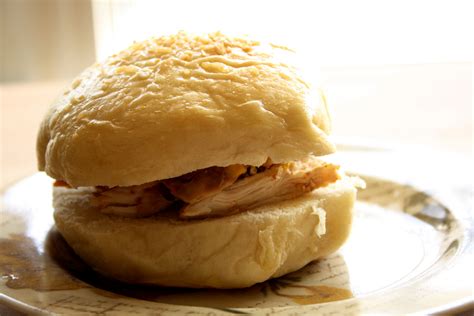 recipe-review-soft-onion-sandwich-rolls-suzie-the image