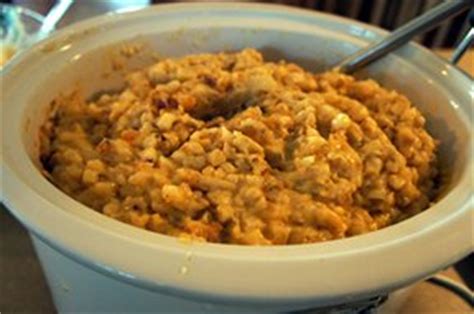 cheesy-potluck-potatoes-recipe-recipetipscom image
