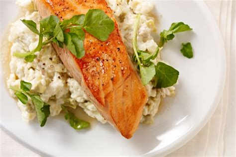 salmon-fillet-over-cream-cheese-mashed-potatoes image