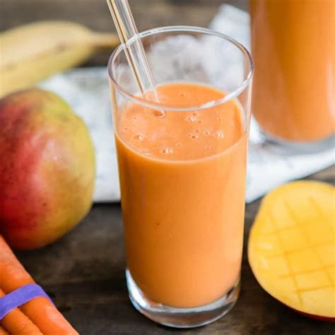 mango-carrot-smoothie-culinary-hill image