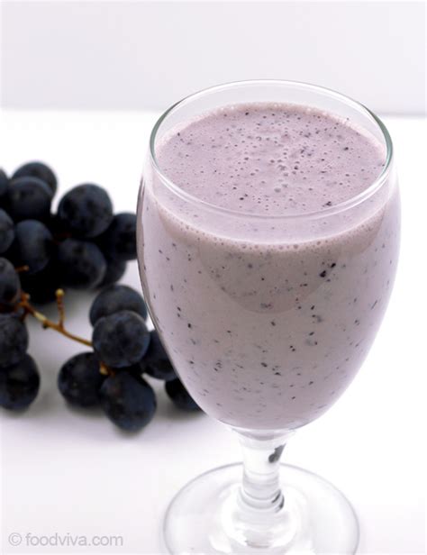 banana-grape-smoothie-recipe-sweet-and-tangy image