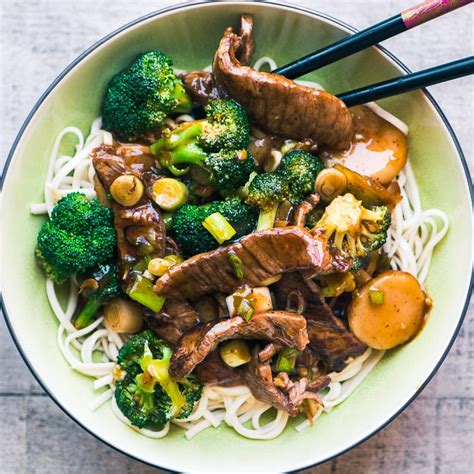 beef-and-broccoli-noodle-bowls-the-view-from-great image