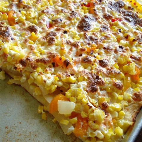 best-corn-pizza-recipe-how-to-make-summer-corn image