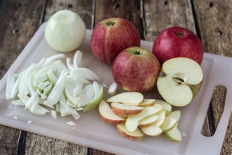 recipe-for-danish-apple-pork-bleflsk-nordic-food image