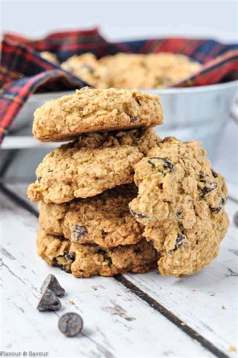 gluten-free-cherry-chocolate-oatmeal-cookies-flavour image