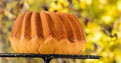 10-best-brandy-pound-cake-recipes-yummly image