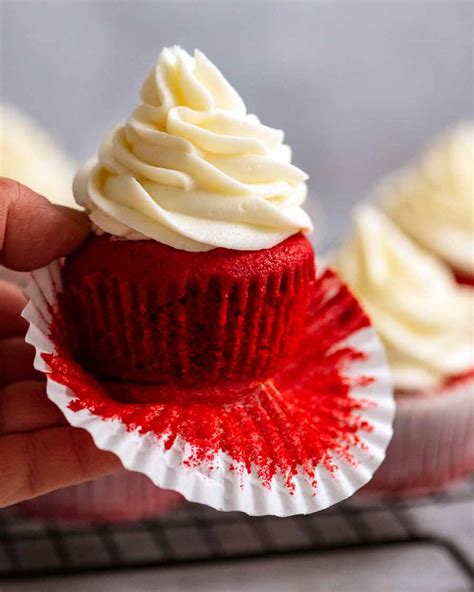 red-velvet-cupcakes-recipetin-eats image
