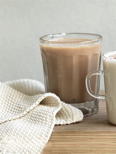 vanilla-honey-chai-tea-healthy-food-guide image