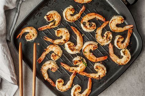 grilled-jumbo-shrimp-with-lemon-herb-marinade-recipe-the image