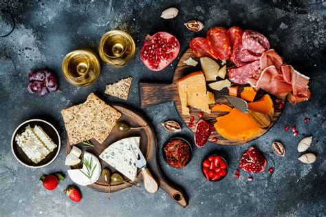 low-carb-charcuterie-boards-meat-cheese-crackers image