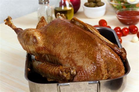 western-europe-roast-goose-for-christmas-european image