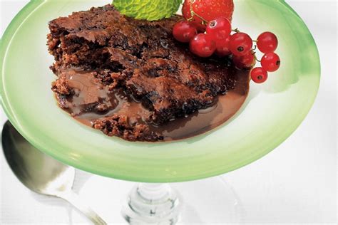 milk-chocolate-pudding-cake-canadian-goodness image