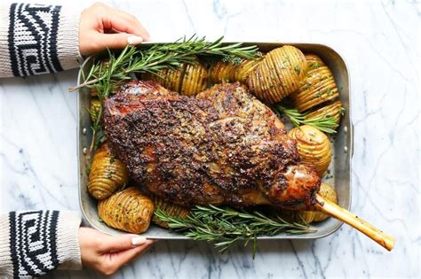 one-pan-lamb-with-hasselback-potatoes-helen image