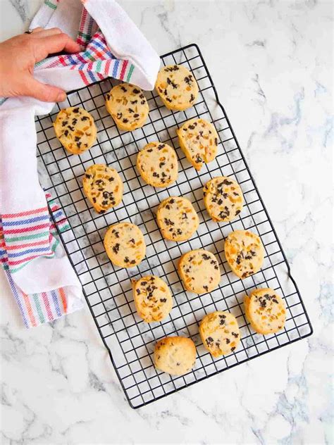 the-best-easy-fruit-shortbread-cookies image