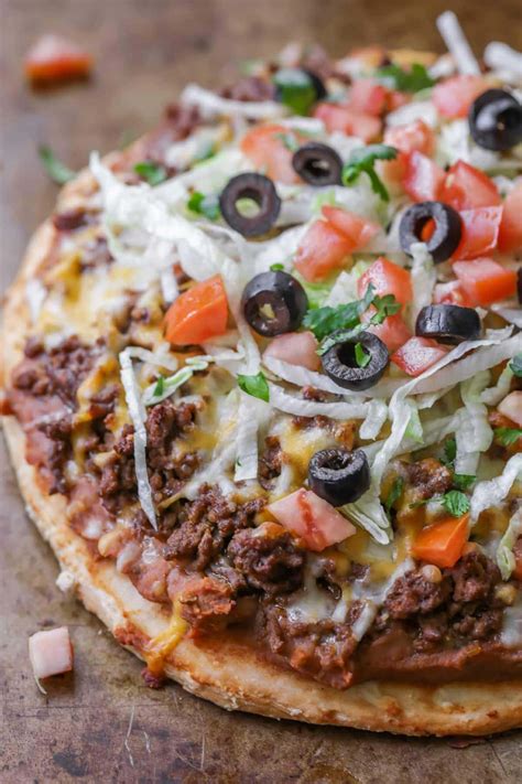 homemade-taco-pizza-ready-in-30-minutes-lil-luna image